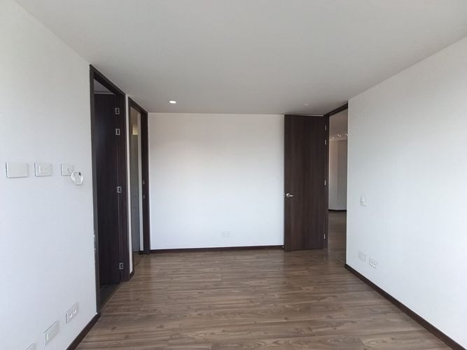 Apartamento de 3 alcobas en arriendo en Loma Del Esmeraldal, Envigado, 105 m² · foto 19 de 20