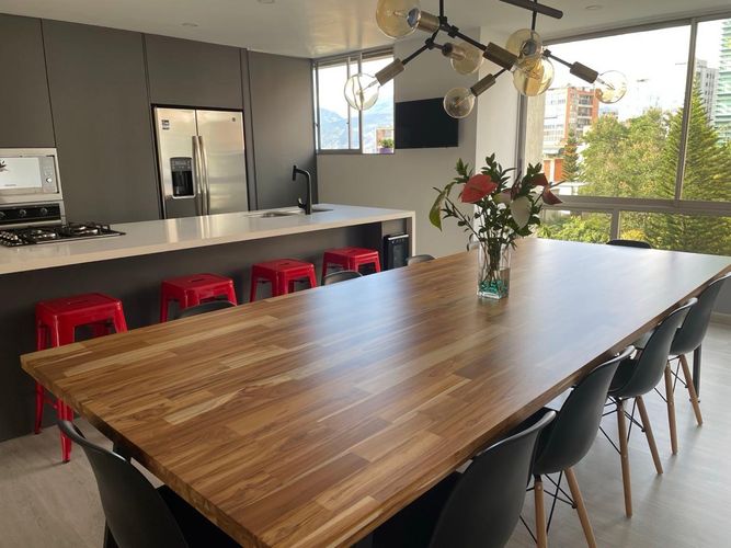 Apartamento de 3 alcobas en arriendo en El Poblado, Medellín, 182 m² · foto 9 de 12