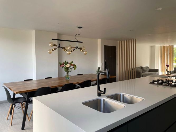 Apartamento de 3 alcobas en arriendo en El Poblado, Medellín, 182 m² · foto 10 de 12