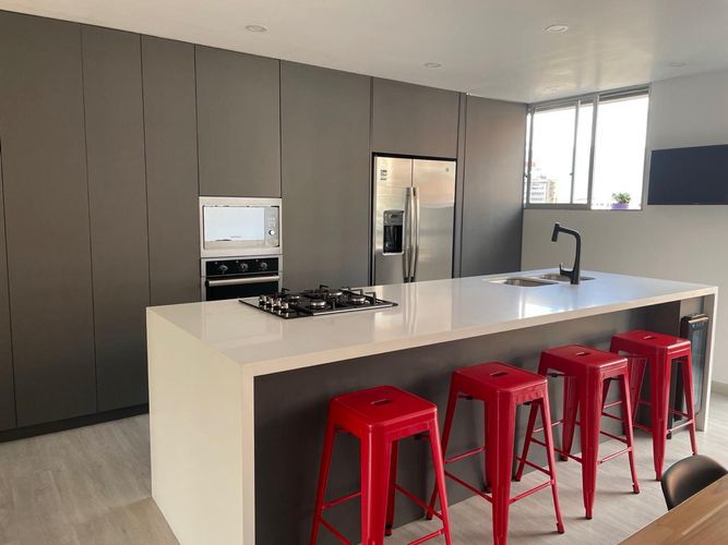 Apartamento de 3 alcobas en arriendo en El Poblado, Medellín, 182 m² · foto 12 de 12