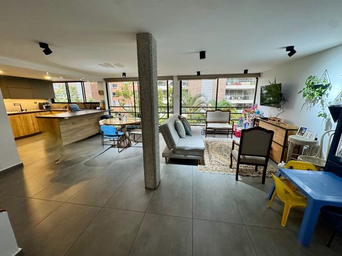 Apartamento de 4 alcobas en arriendo en El Poblado, Medellín, 300 m² · foto 5 de 20