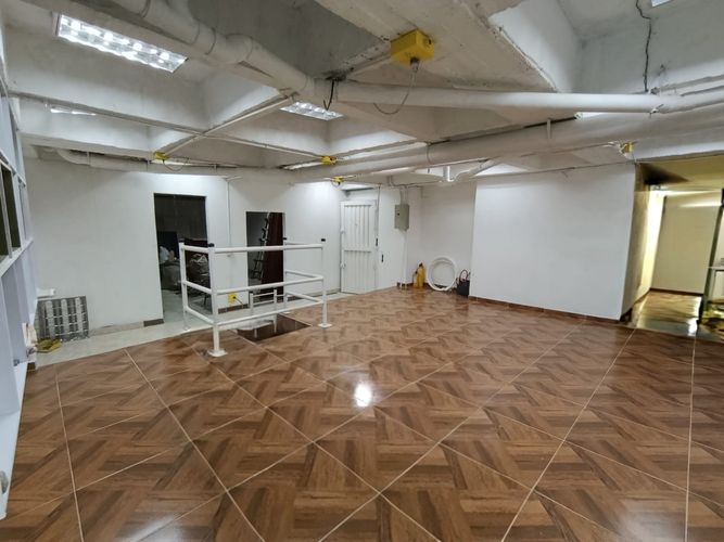 Bodega en arriendo en La América, Medellín, 90 m² · foto 3 de 9