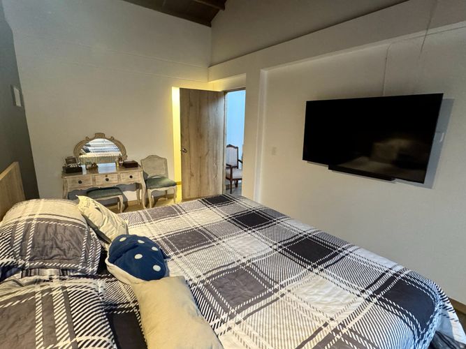 Apartamento de 4 alcobas en arriendo en El Poblado, Medellín, 300 m² · foto 10 de 20