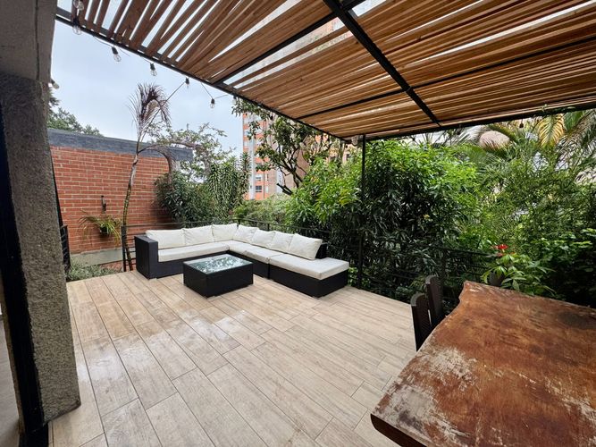 Apartamento de 4 alcobas en arriendo en El Poblado, Medellín, 300 m² · foto 17 de 20