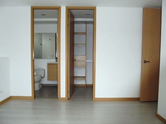 Apartamento de 2 alcobas en arriendo en Cumbres, Envigado, 67 m² · foto 11 de 19