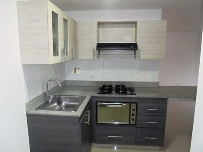 Apartamento de 2 alcobas en arriendo en Cumbres, Envigado, 67 m² · foto 15 de 19