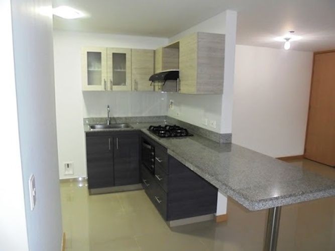 Apartamento de 2 alcobas en arriendo en Cumbres, Envigado, 67 m² · foto 16 de 19