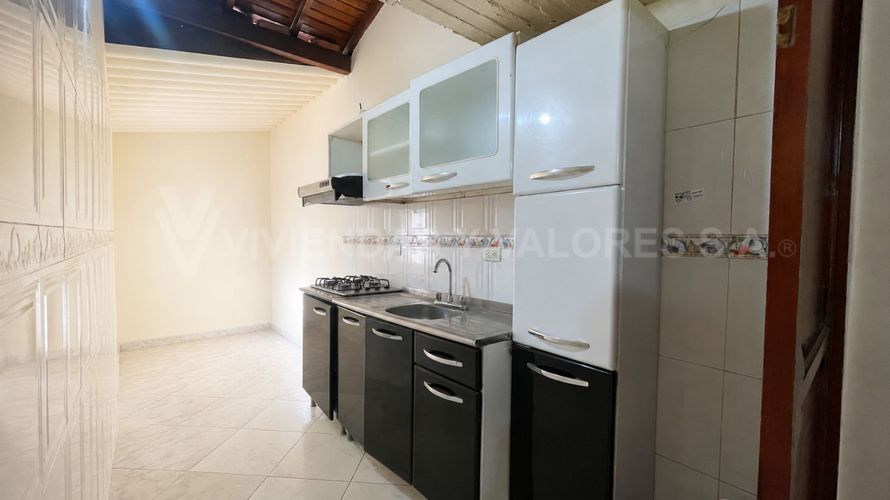 Casa de 3 alcobas en venta en La Parada, Villa del Rosario, 98 m² · foto 2 de 10