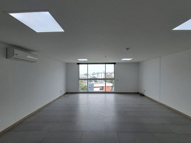 Oficina en arriendo en San Jose Sur, Pereira, 76 m² · foto 4 de 8