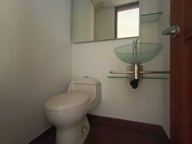 Apartamento de 3 alcobas en arriendo en Laureles, Medellín, 140 m² · foto 16 de 19