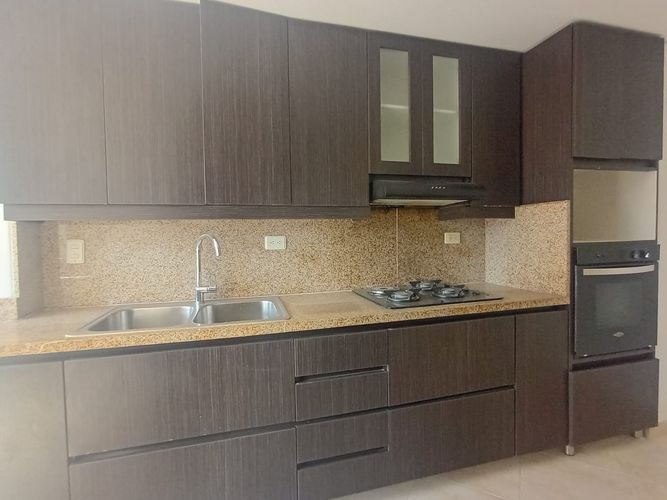 Apartamento de 3 alcobas en arriendo en Laureles, Medellín, 140 m² · foto 11 de 19
