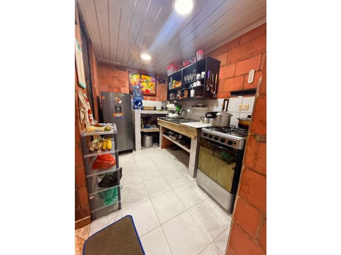 Casa de 4 alcobas en venta en Villa Juliana, Soacha, 98 m² · foto 4 de 20