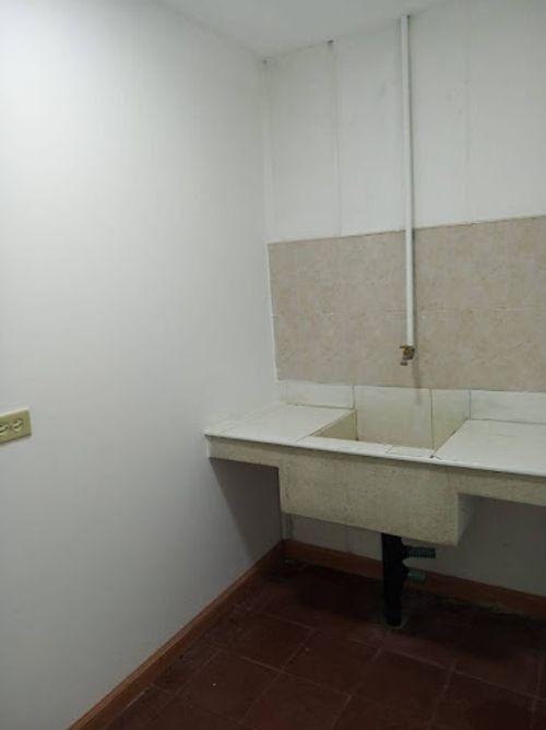 Oficina en arriendo en La Linde, Medellín, 85 m² · foto 8 de 8