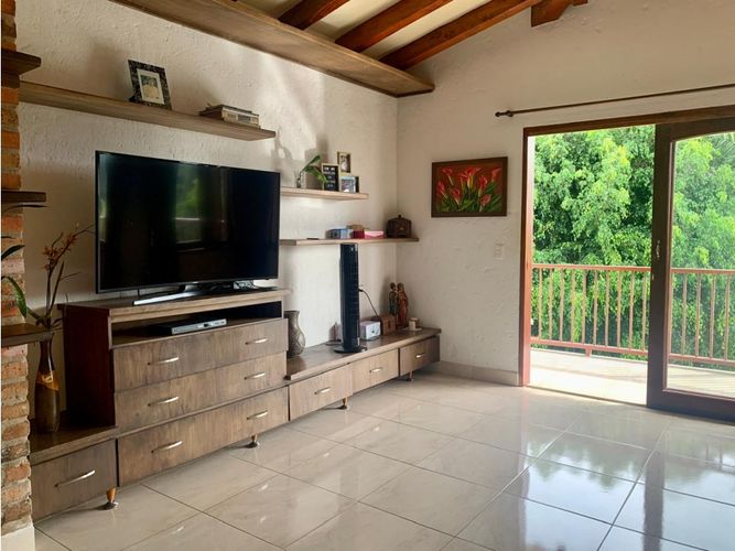 Casa de 3 alcobas en venta en Suramericana, Marinilla, 280 m² · foto 7 de 23