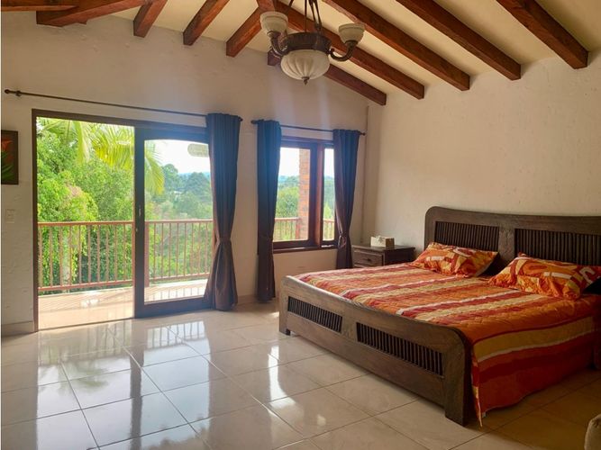 Casa de 3 alcobas en venta en Suramericana, Marinilla, 280 m² · foto 8 de 23