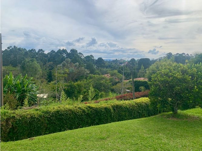 Casa de 3 alcobas en venta en Suramericana, Marinilla, 280 m² · foto 10 de 23