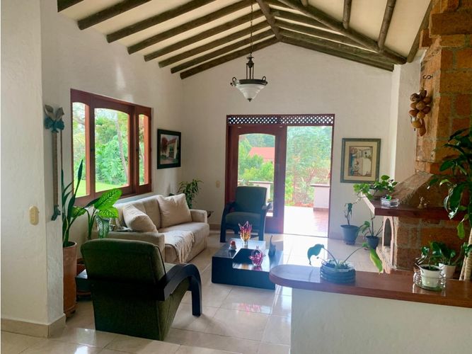 Casa de 3 alcobas en venta en Suramericana, Marinilla, 280 m² · foto 16 de 23