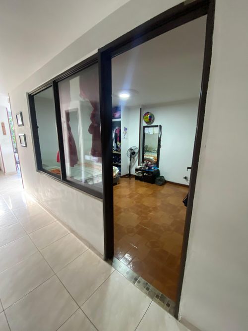 Edificio en venta en Las Granjas, Cali, 145 m² · foto 12 de 24