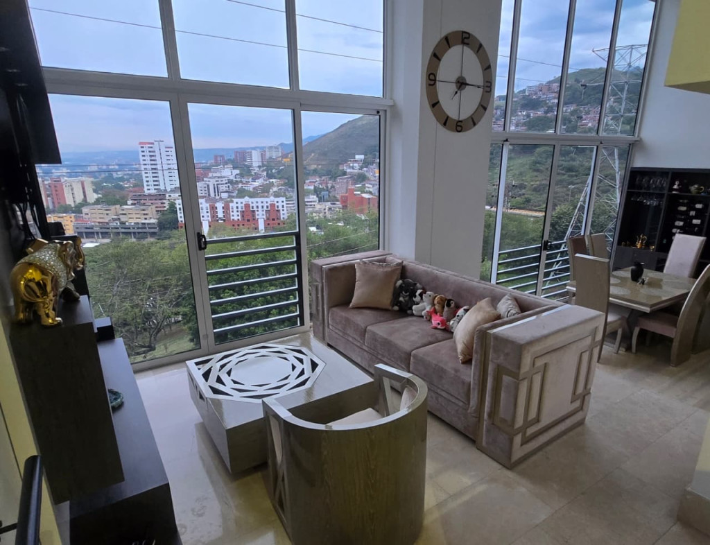 Apartamento en Venta en Bellavista, Cali
