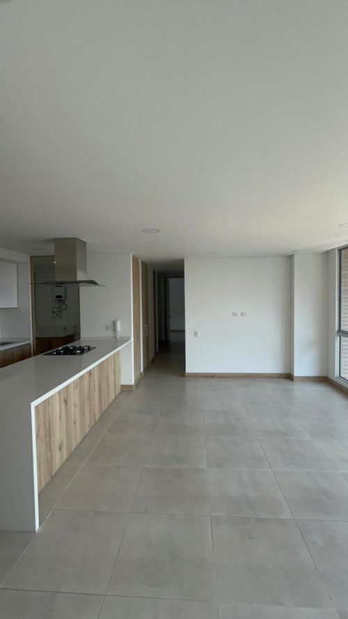 Apartamento de 3 alcobas en venta en Valle Del Lili, Cali, 119 m² · foto 6 de 19
