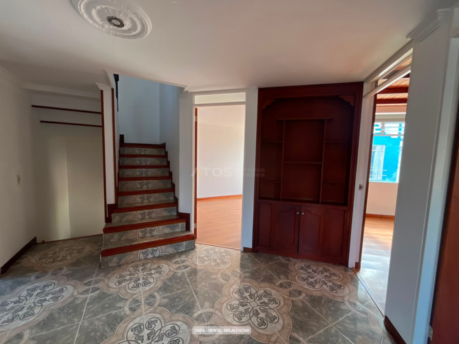 Casa de 5 alcobas en venta en Belalcazar, Tunja, 211 m² · foto 23 de 24