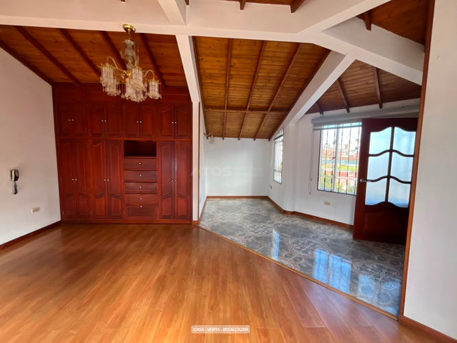 Casa de 5 alcobas en venta en Belalcazar, Tunja, 211 m² · foto 24 de 24