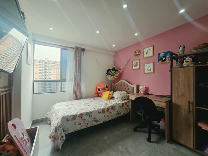 Apartamento de 4 alcobas en venta en Belén, Medellín, 95 m² · foto 9 de 20