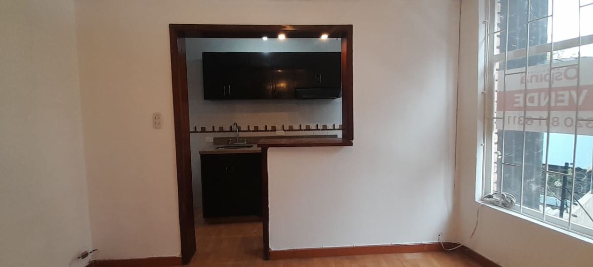 Apartamento en venta en San Luis, Bogotá · foto 8 de 14