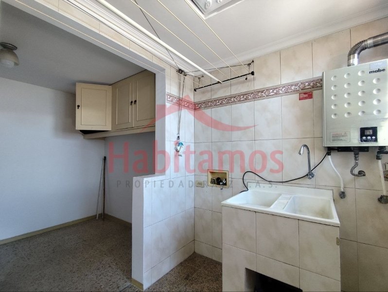 Apartment for sale in Centro, Medellín 3