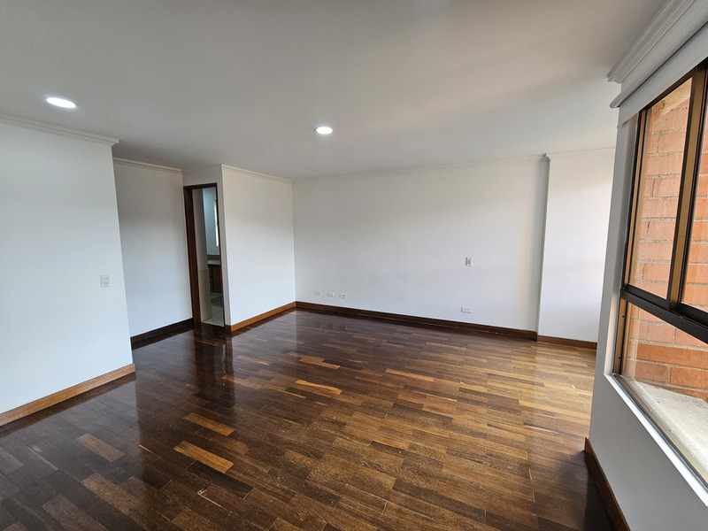 Apartamento en arriendo en El Tesoro, Medellín · foto 12 de 24