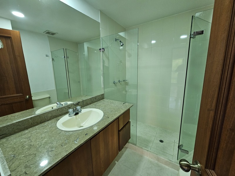Apartamento en arriendo en El Tesoro, Medellín · foto 22 de 24