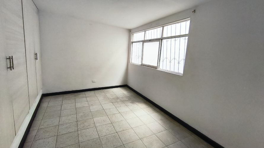 Apartamento de 9 alcobas en venta en La Flora, Cali, 731 m² · foto 12 de 24