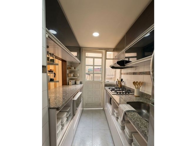 Casa de 3 alcobas en venta en Horizonte, Madrid, 104 m² · foto 2 de 24
