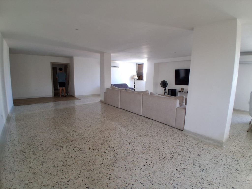 Apartamento en venta en Altos De Riomar, Barranquilla · foto 3 de 12