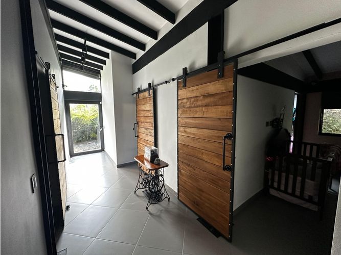 Casa de 3 alcobas en venta en La Tablaza, La Estrella, 300 m² · foto 7 de 23
