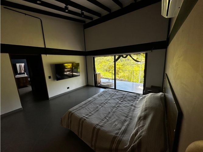 Casa de 3 alcobas en venta en La Tablaza, La Estrella, 300 m² · foto 14 de 23