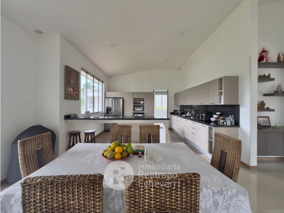 Casa en venta en San Bernardo Del Viento, Manizales · foto 2 de 24