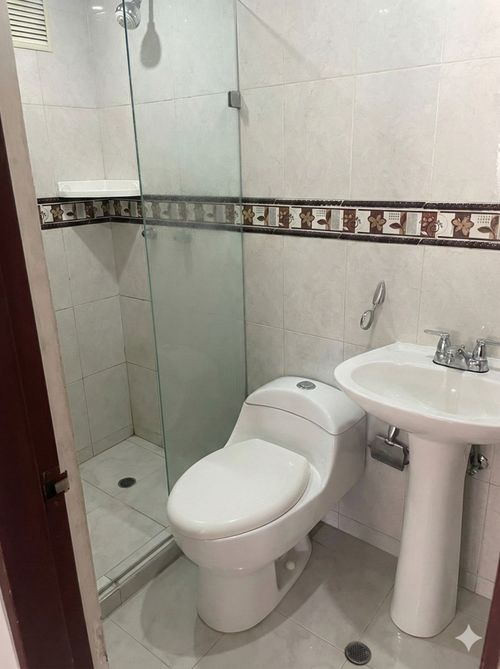 Apartamento de 3 alcobas en venta en El Limonar, Cali, 58 m² · foto 6 de 7