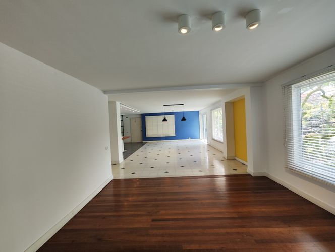 Apartamento de 2 alcobas en arriendo en Laureles, Medellín, 160 m² · foto 3 de 20