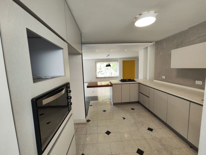 Apartamento de 2 alcobas en arriendo en Laureles, Medellín, 160 m² · foto 11 de 20