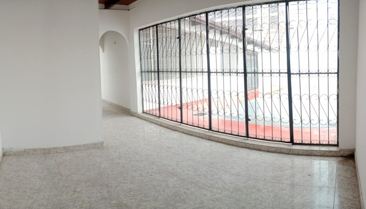 Casa en venta en Cedritos, Bogotá · foto 4 de 16
