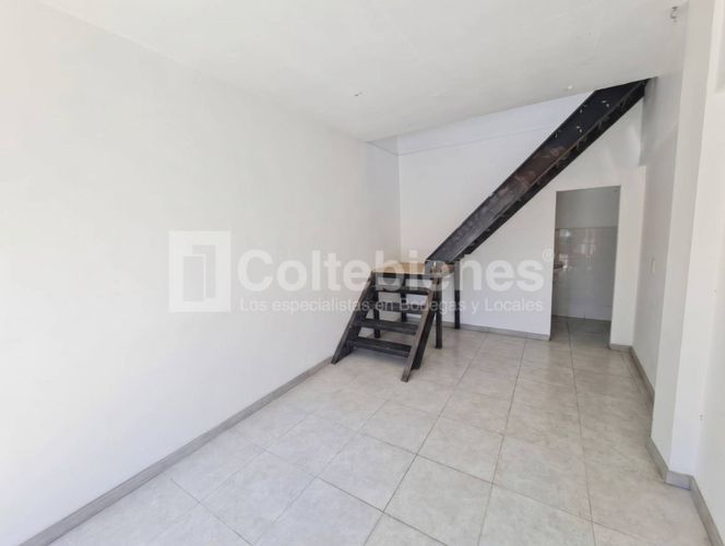 Bodega en venta en El Poblado, Medellín, 1014 m² · foto 14 de 24