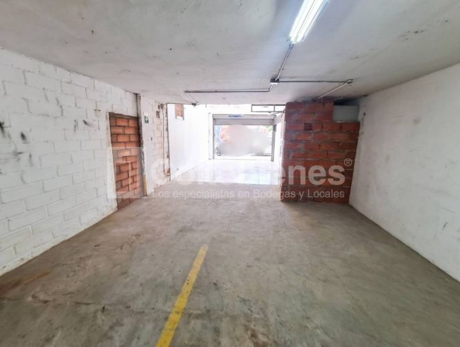 Bodega en venta en El Poblado, Medellín, 1014 m² · foto 18 de 24
