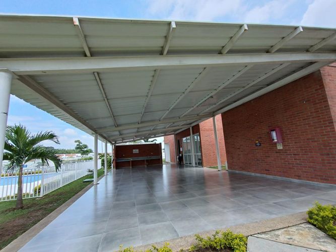 Casa de 3 alcobas en venta en El Castillo, Cali, 135 m² · foto 17 de 18