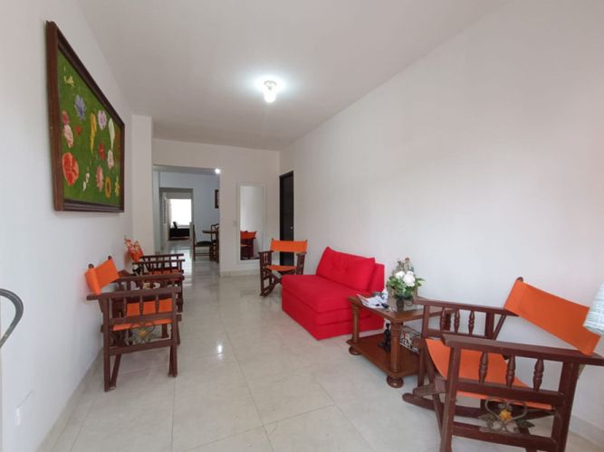 Casa de 12 alcobas en venta en Vipasa, Cali, 414 m² · foto 3 de 24