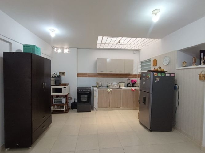 Casa de 12 alcobas en venta en Vipasa, Cali, 414 m² · foto 5 de 24