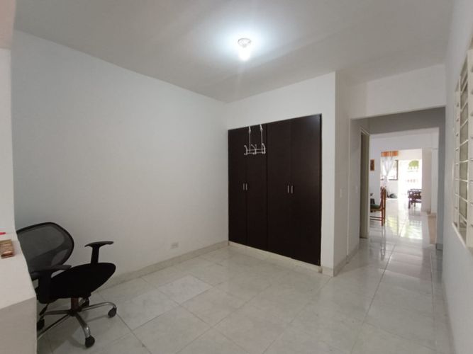 Casa de 12 alcobas en venta en Vipasa, Cali, 414 m² · foto 12 de 24