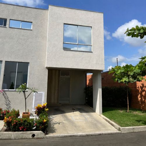 Casa de 3 alcobas en venta en El Castillo, Jamundí, 138 m² · foto 4 de 20