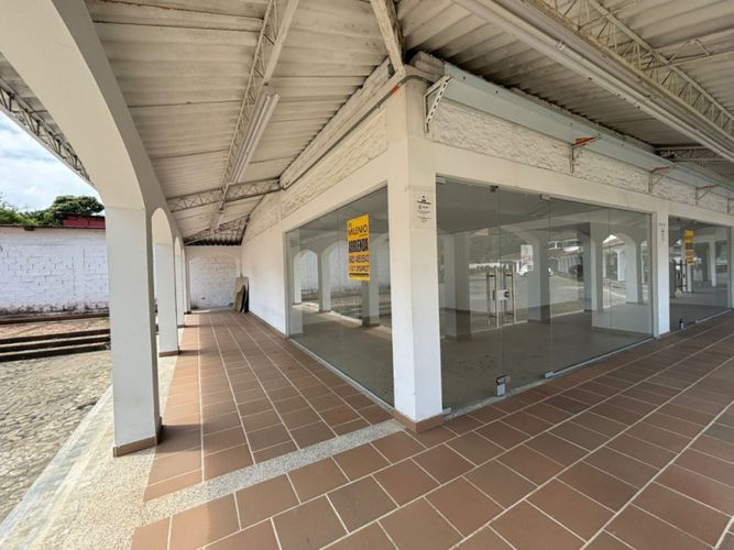Local en arriendo en Belalcazar, Jamundí, 51 m² · foto 2 de 10
