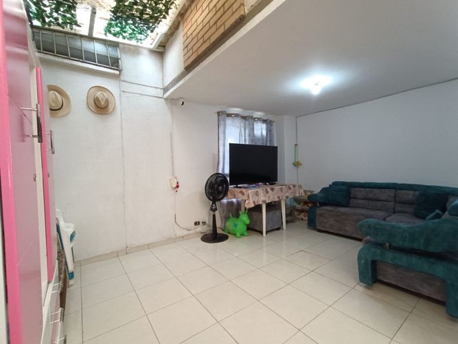 Casa de 3 alcobas en venta en Rincón De Zaragoza, Jamundí, 86 m² · foto 4 de 15